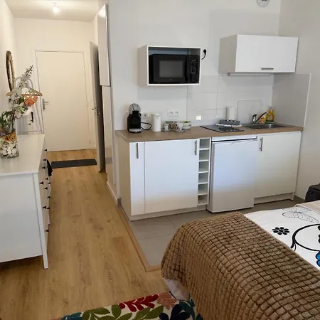 Tiare Tahiti-balcon Privé-centre Apartamento Reims